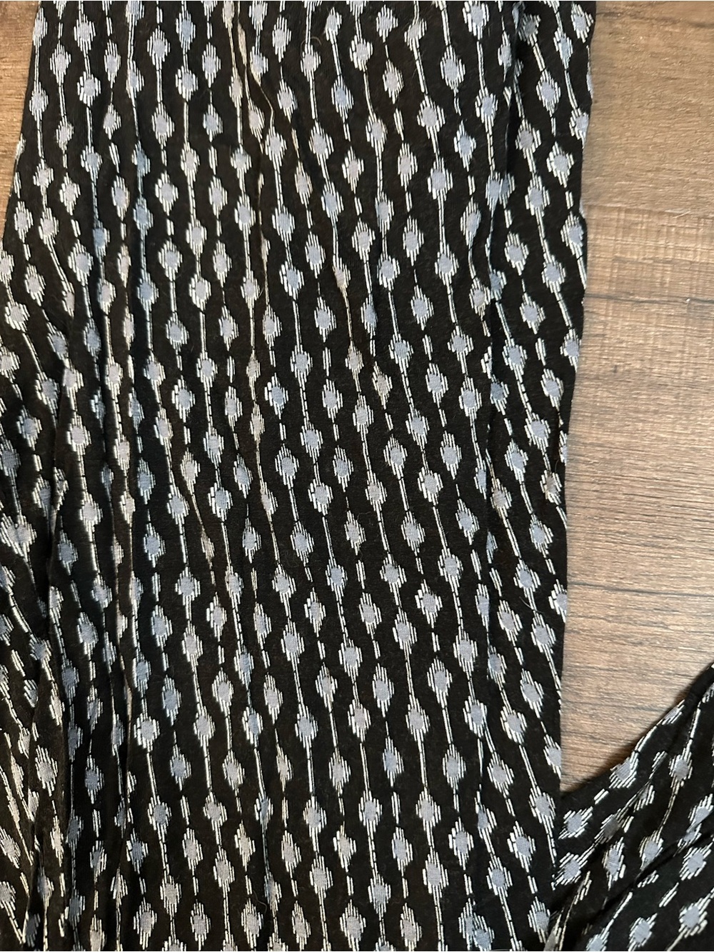 Black & White Patterned Drawstring Pants - Picture 2 of 6